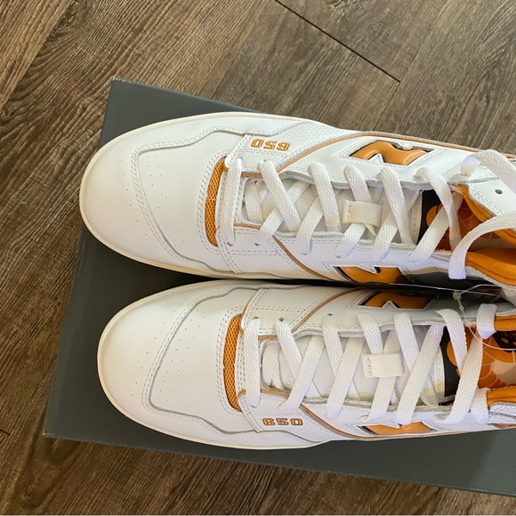 New Balance 650 CASUAL SHOES Men Size 12 White Orange Gray High Top Sneakers - Picture 4 of 9